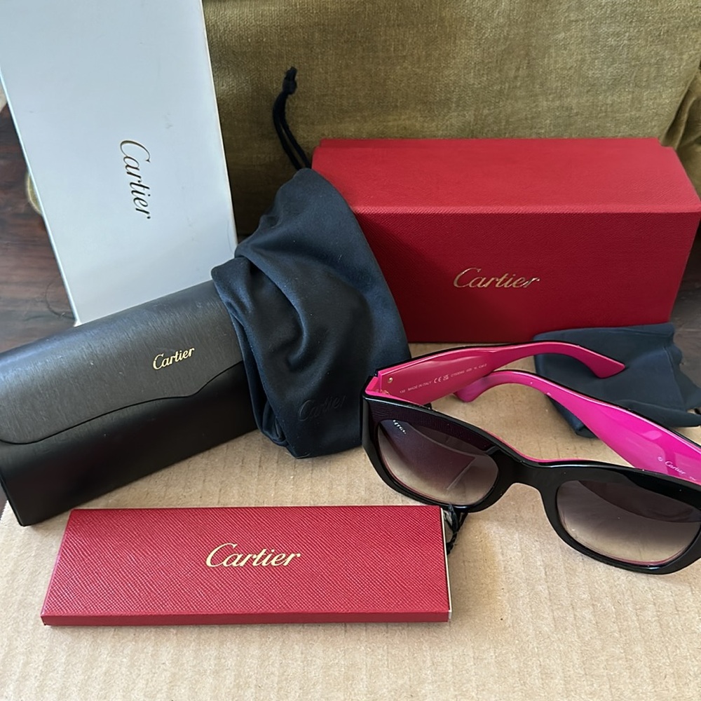 ⭐️SALE⭐️ Cartier CT0304S Pink & Black Sunglasses with Gold Accents Gray Lens EUC - Picture 7 of 13